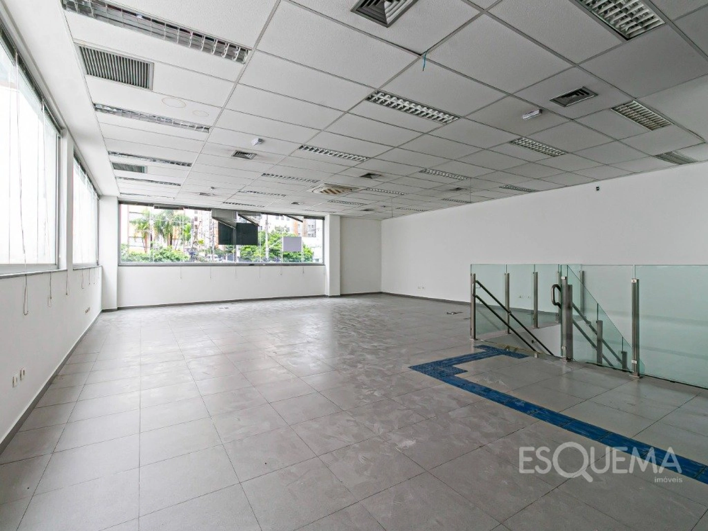 Imóvel comercial bem conservado, em avenida de grande visibilidade - Imagem 4