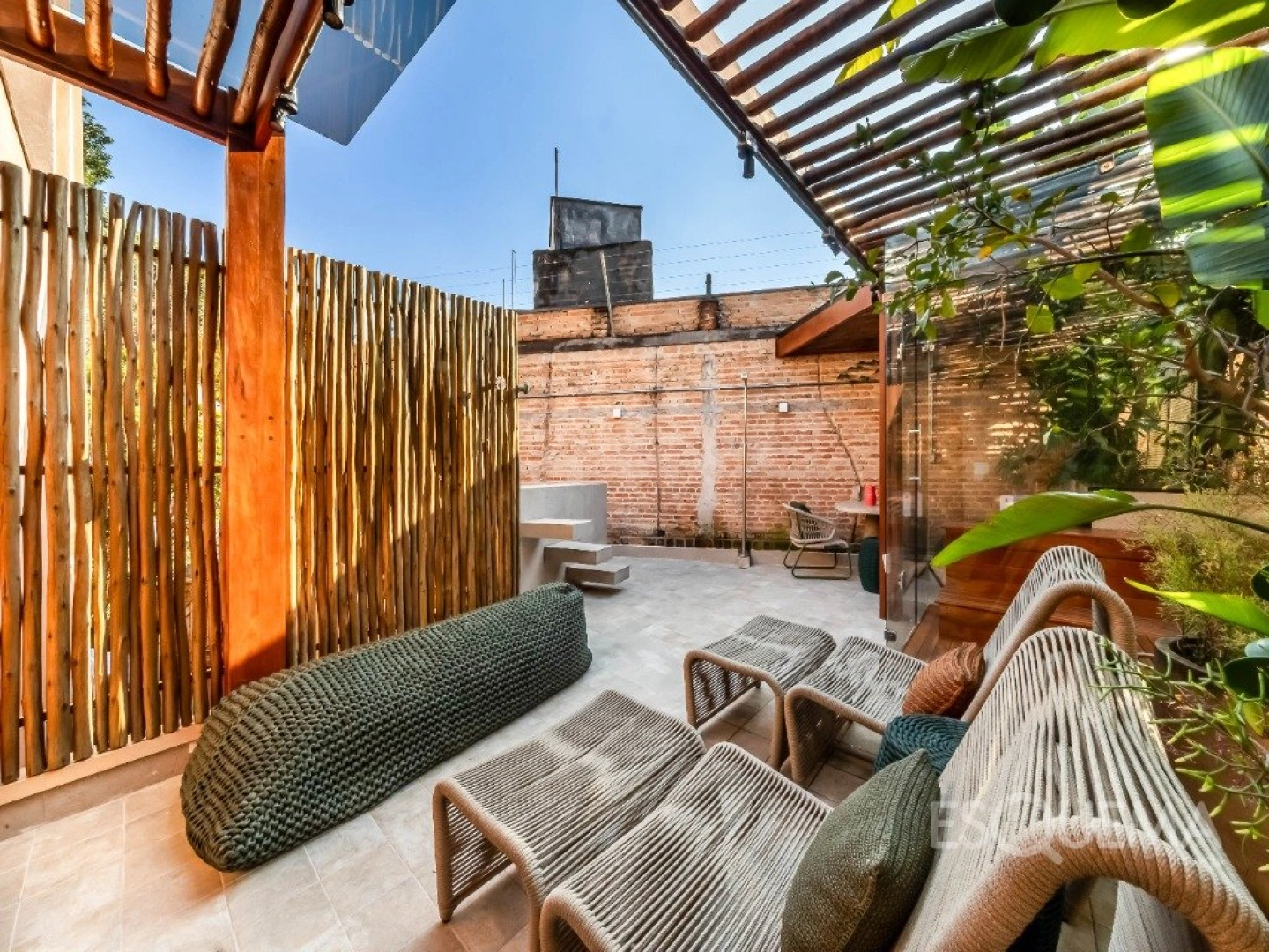 Casa com lazer completo e jardim tropical ao lado do Parque Ibirapuera - Imagem 3