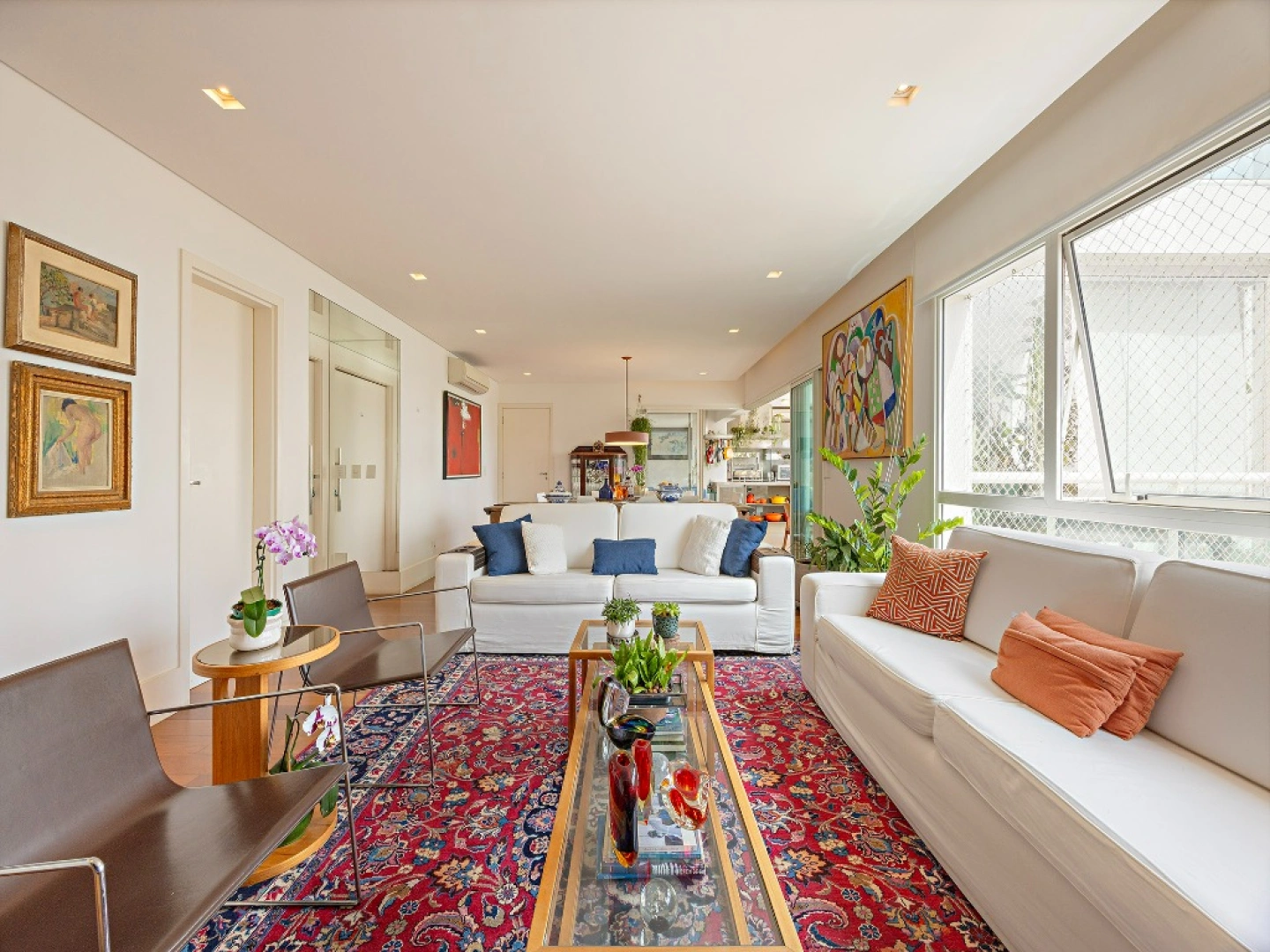 Apartamento reformado em Alto de Pinheiros - Imagem 2