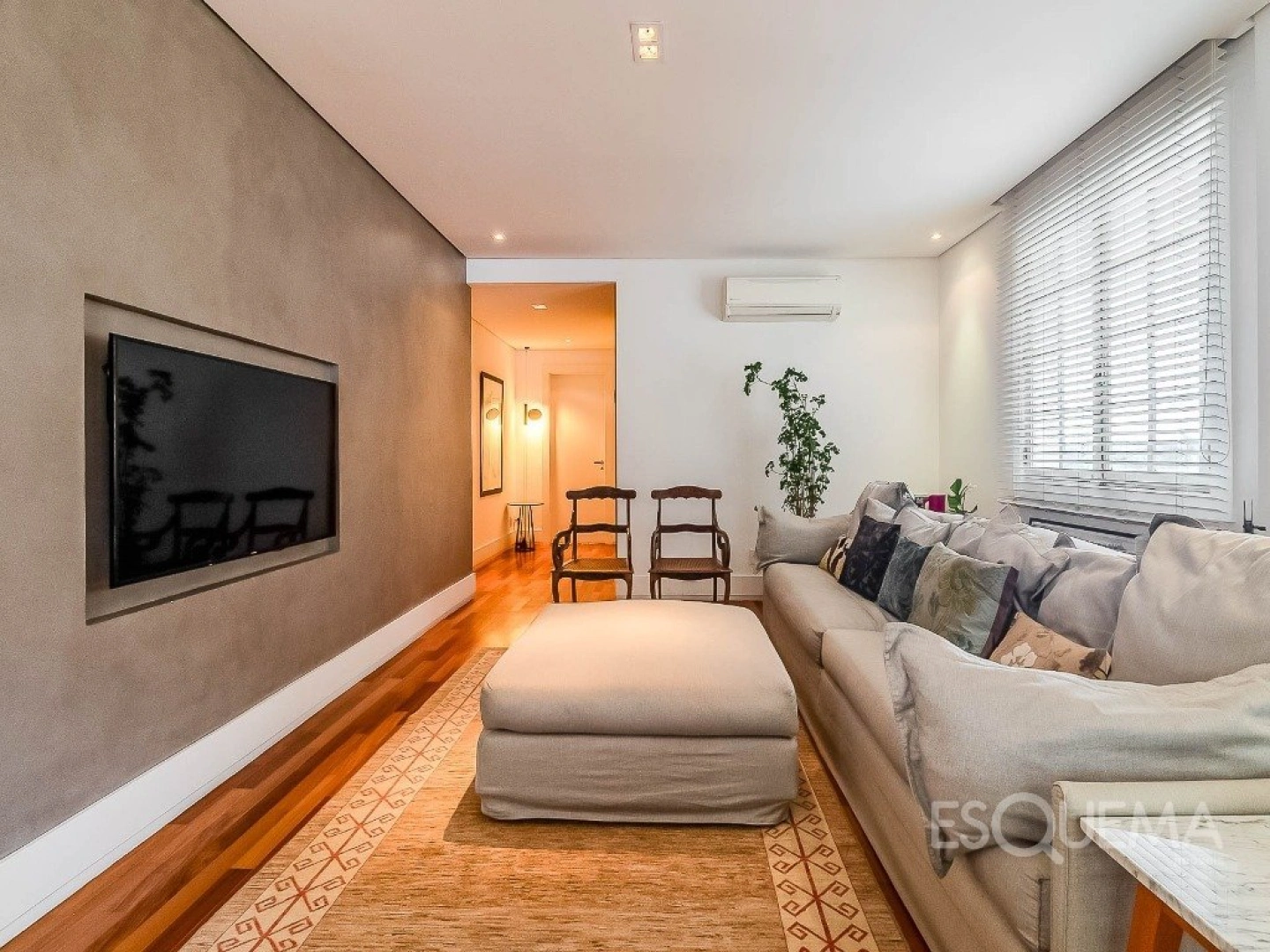 Apartamento reformado e iluminado em edifício Lindenberg - Imagem 6