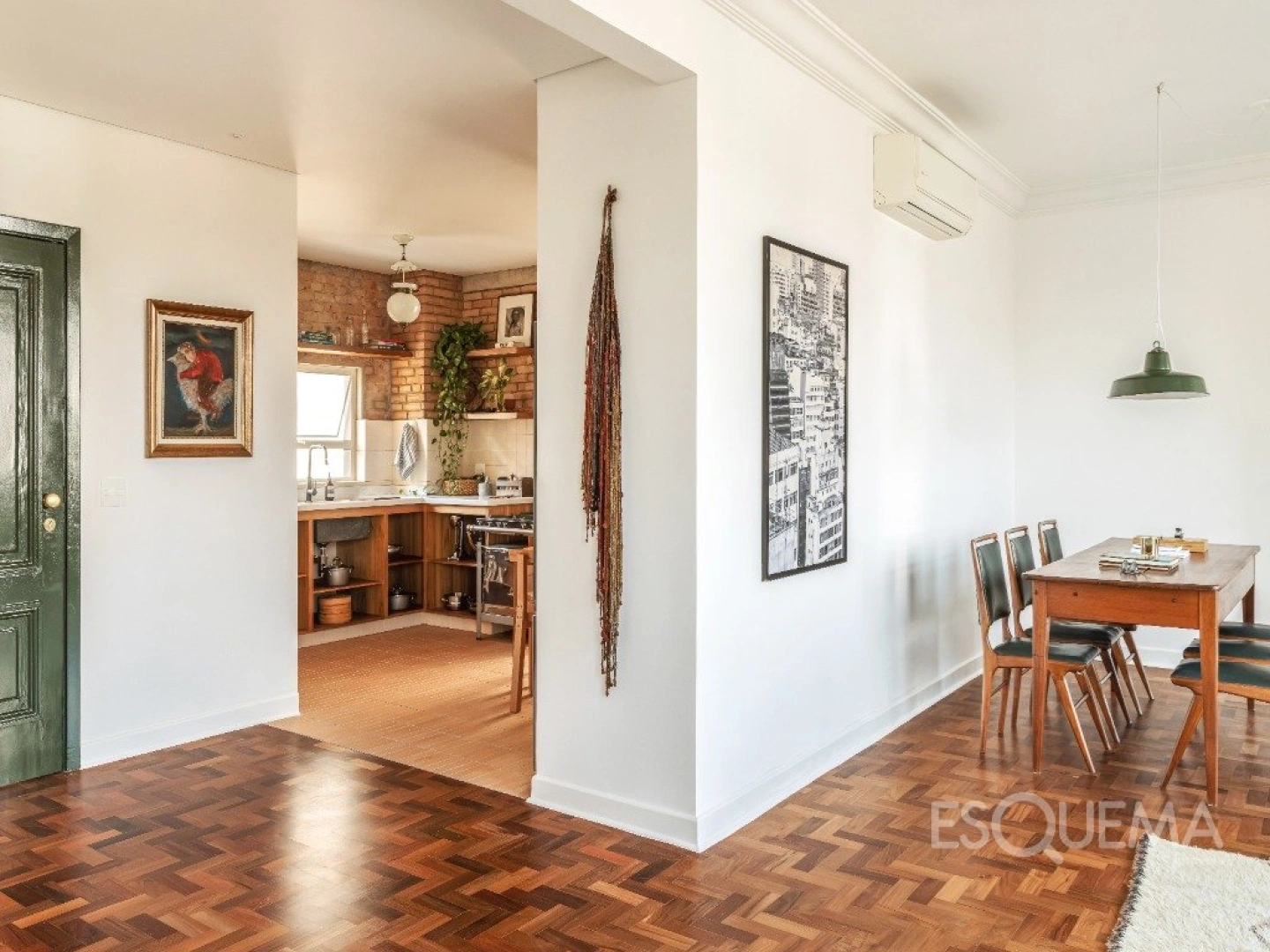 Apartamento iluminado com pé-direito alto e vista para o verde em Higienópolis - Imagem 5