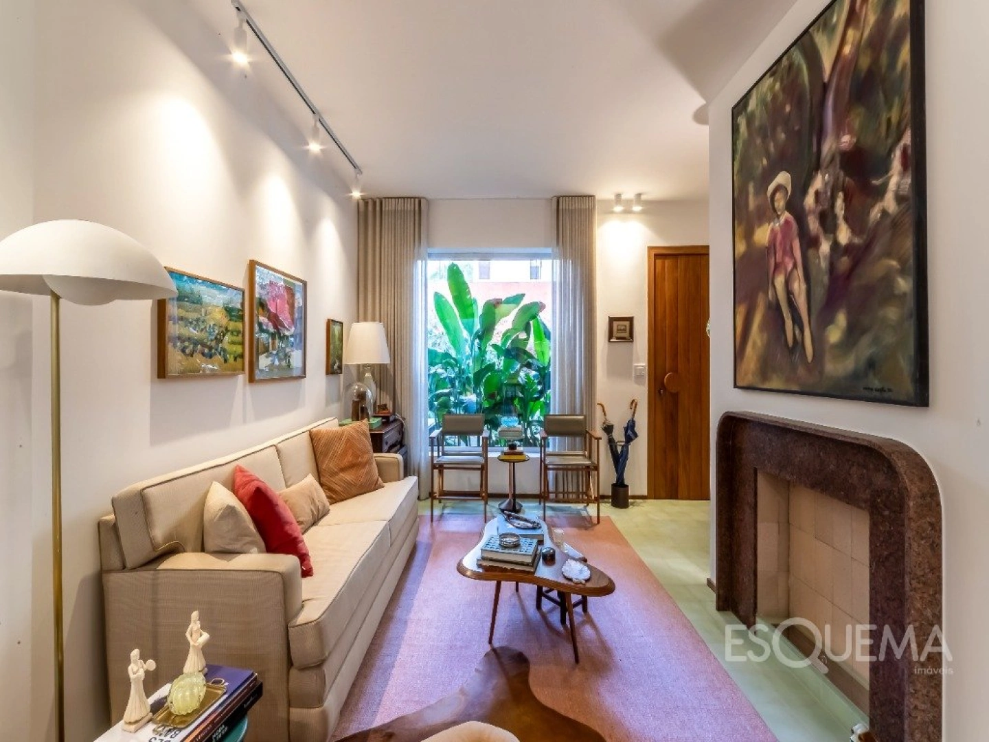 Casa de vila com projeto integrado e acabamentos contemporâneos nos Jardins - Imagem 3