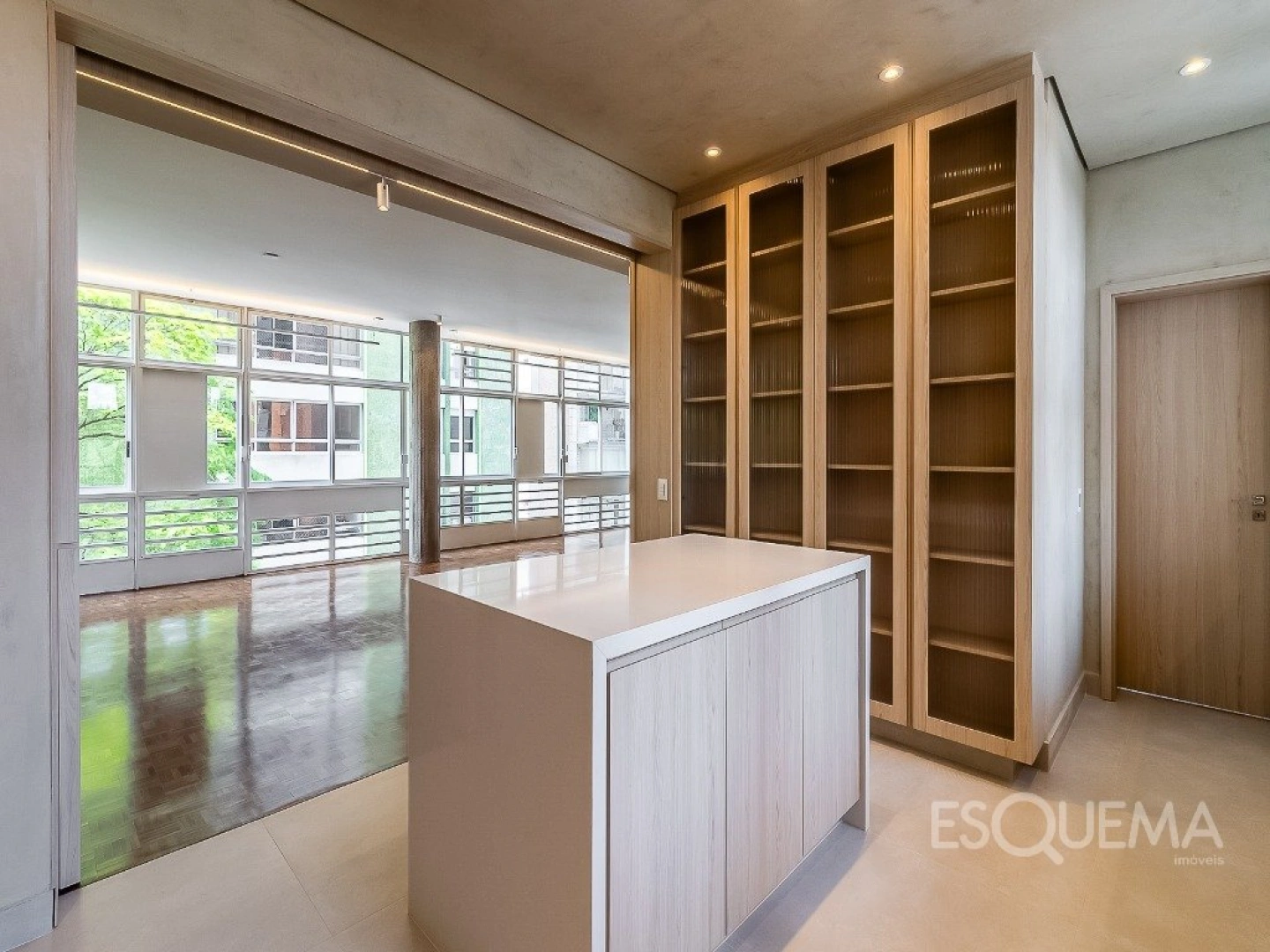 Apartamento amplo, com pé-direito alto e luz natural abundante, nos Jardins - Imagem 8