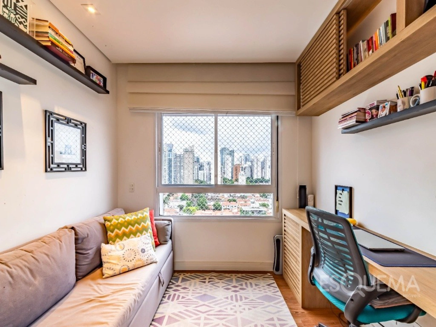 Apartamento mobiliado com duas varandas, marcenaria personalizada e luz natural, no Brooklin - Imagem 13