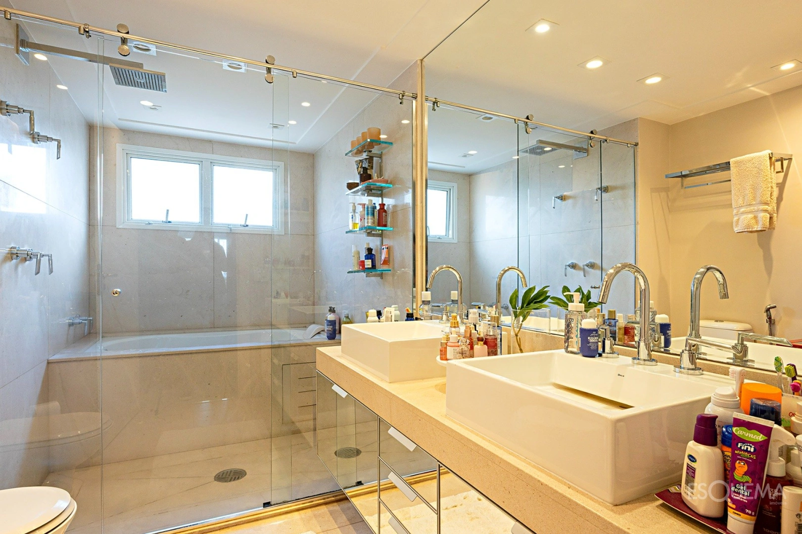 Apartamento reformado com varanda gourmet e lazer completo - Imagem 10