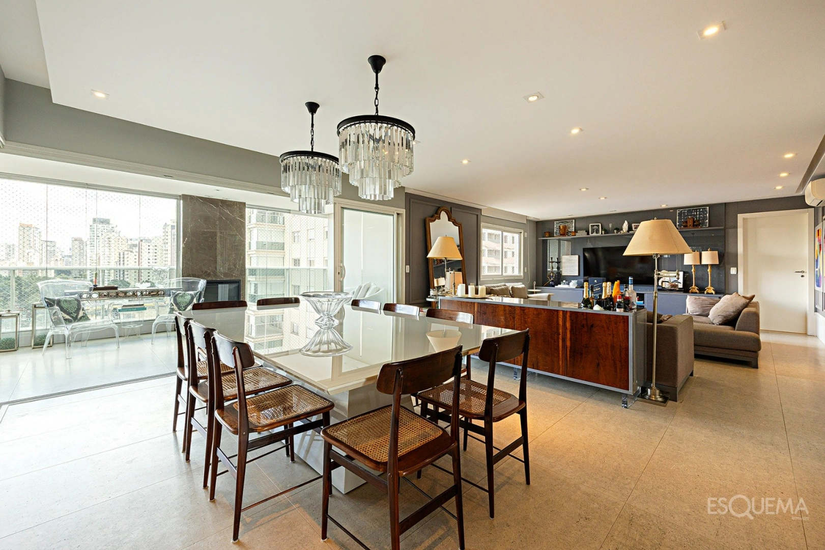 Apartamento reformado com varanda gourmet e lazer completo - Imagem 8