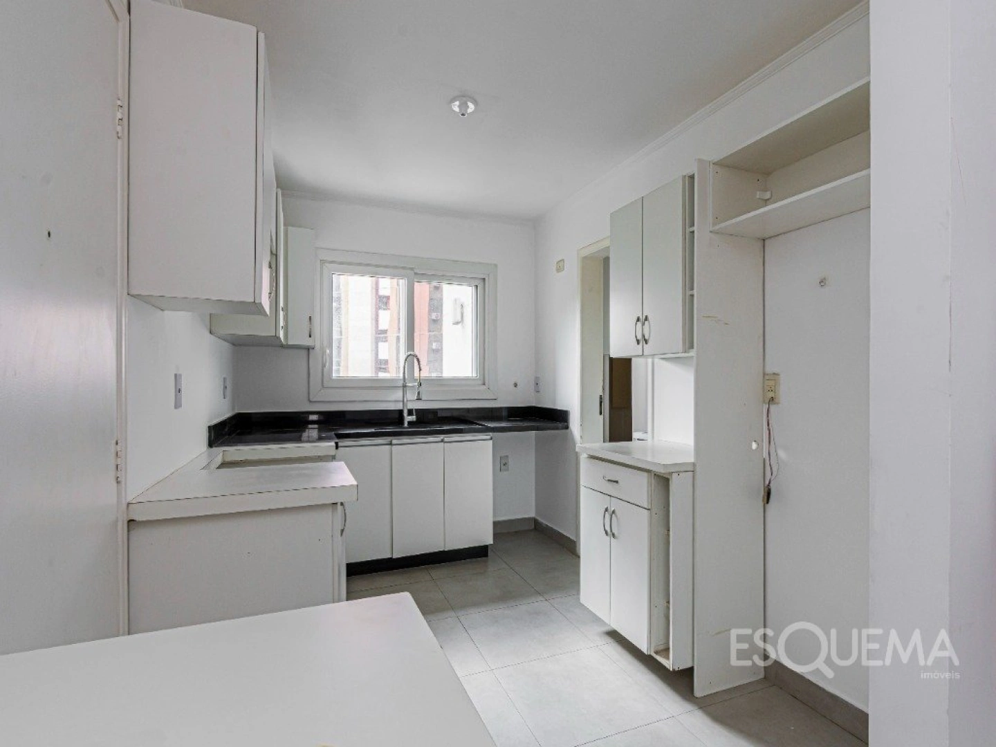 Apartamento com 3 vagas no coração do Itaim Bibi - Imagem 8
