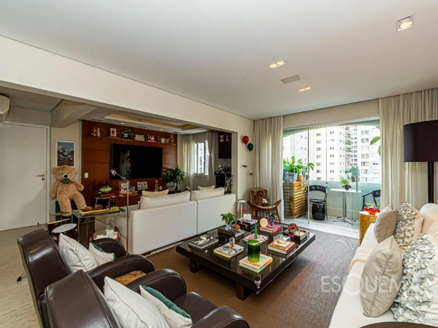 Apartamento reformado com conforto e tecnologia nos Jardins - Imagem 5