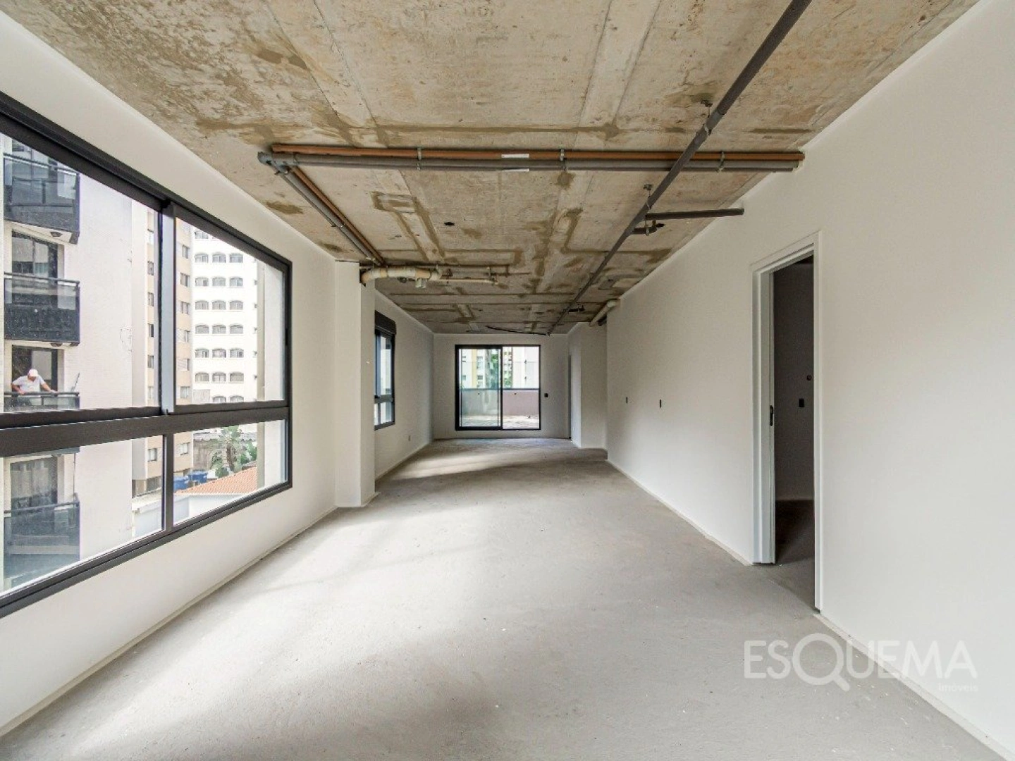 Penthouse duplex em condomínio contemporâneo de arquitetura minimalista - Imagem 10