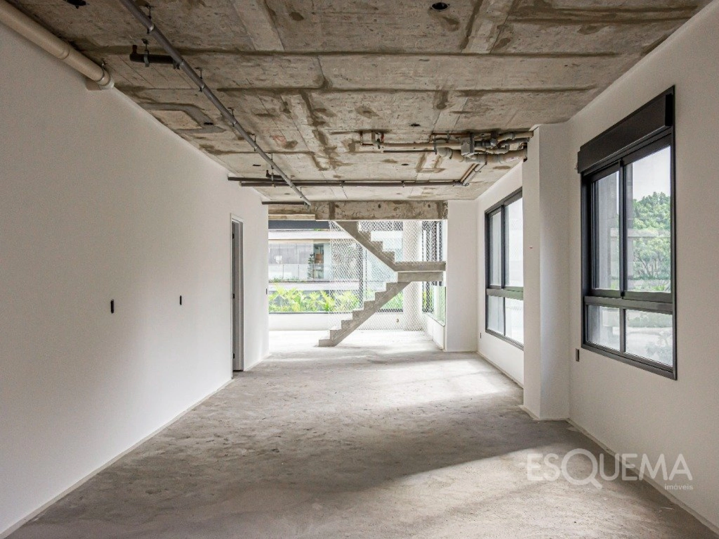 Penthouse duplex em condomínio contemporâneo de arquitetura minimalista - Imagem 13