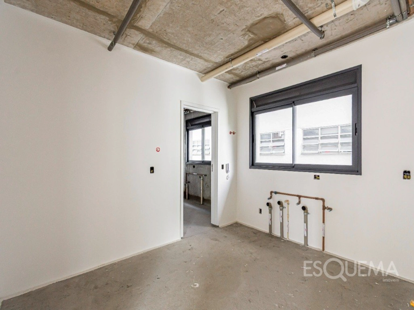 Penthouse duplex em condomínio contemporâneo de arquitetura minimalista - Imagem 14