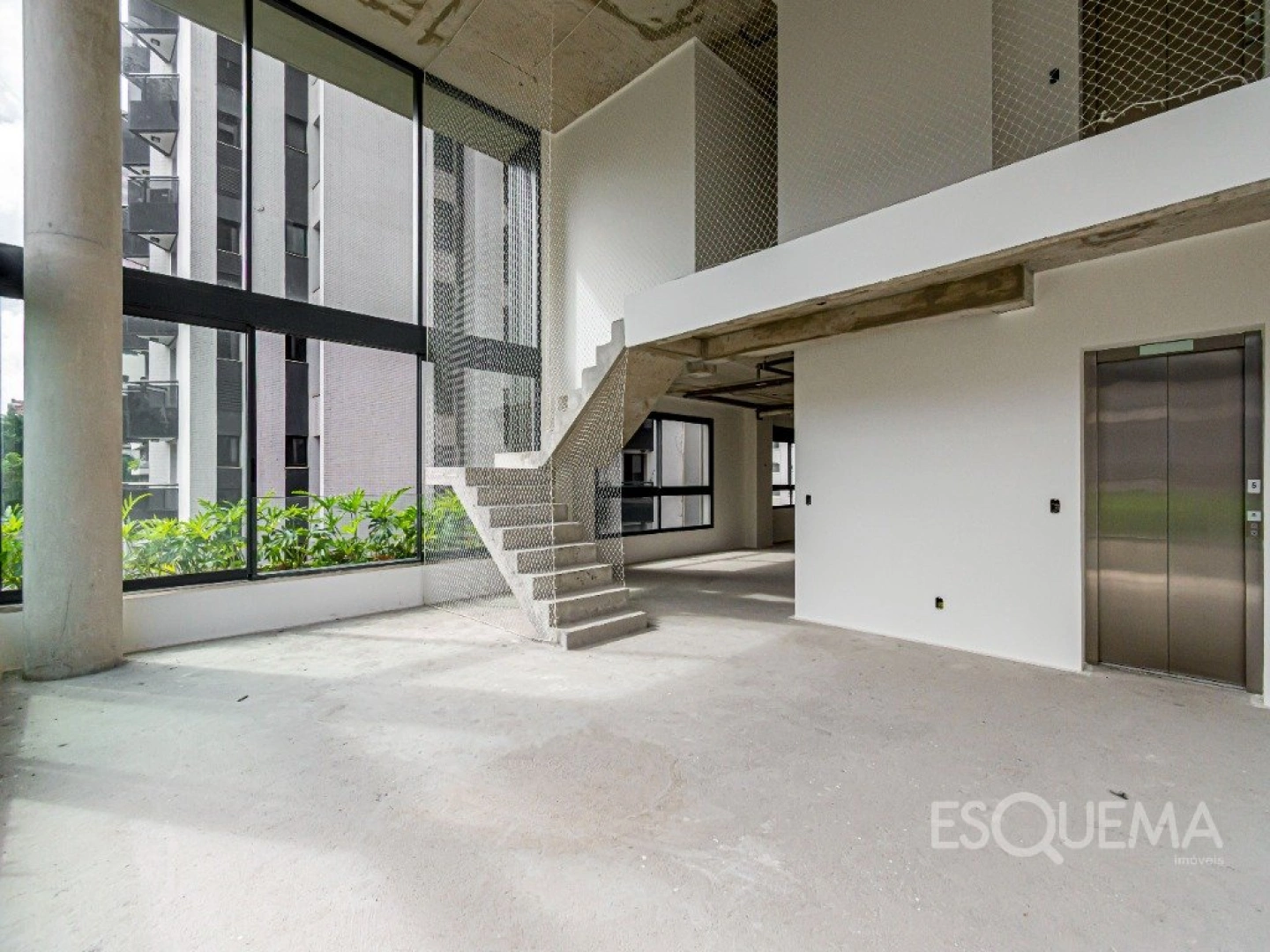 Penthouse duplex em condomínio contemporâneo de arquitetura minimalista - Imagem 3