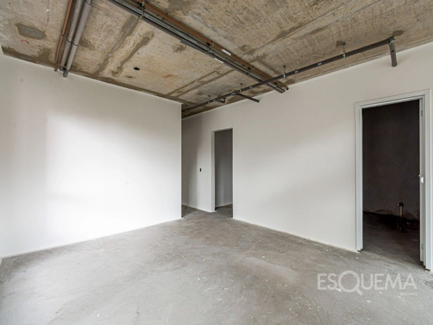 Cobertura triplex em condomínio contemporâneo de arquitetura minimalista - Imagem 13