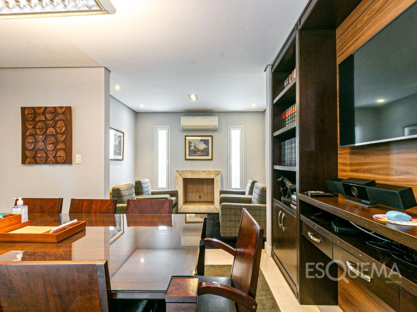 Casa Comercial com arquitetura moderna - Imagem 5
