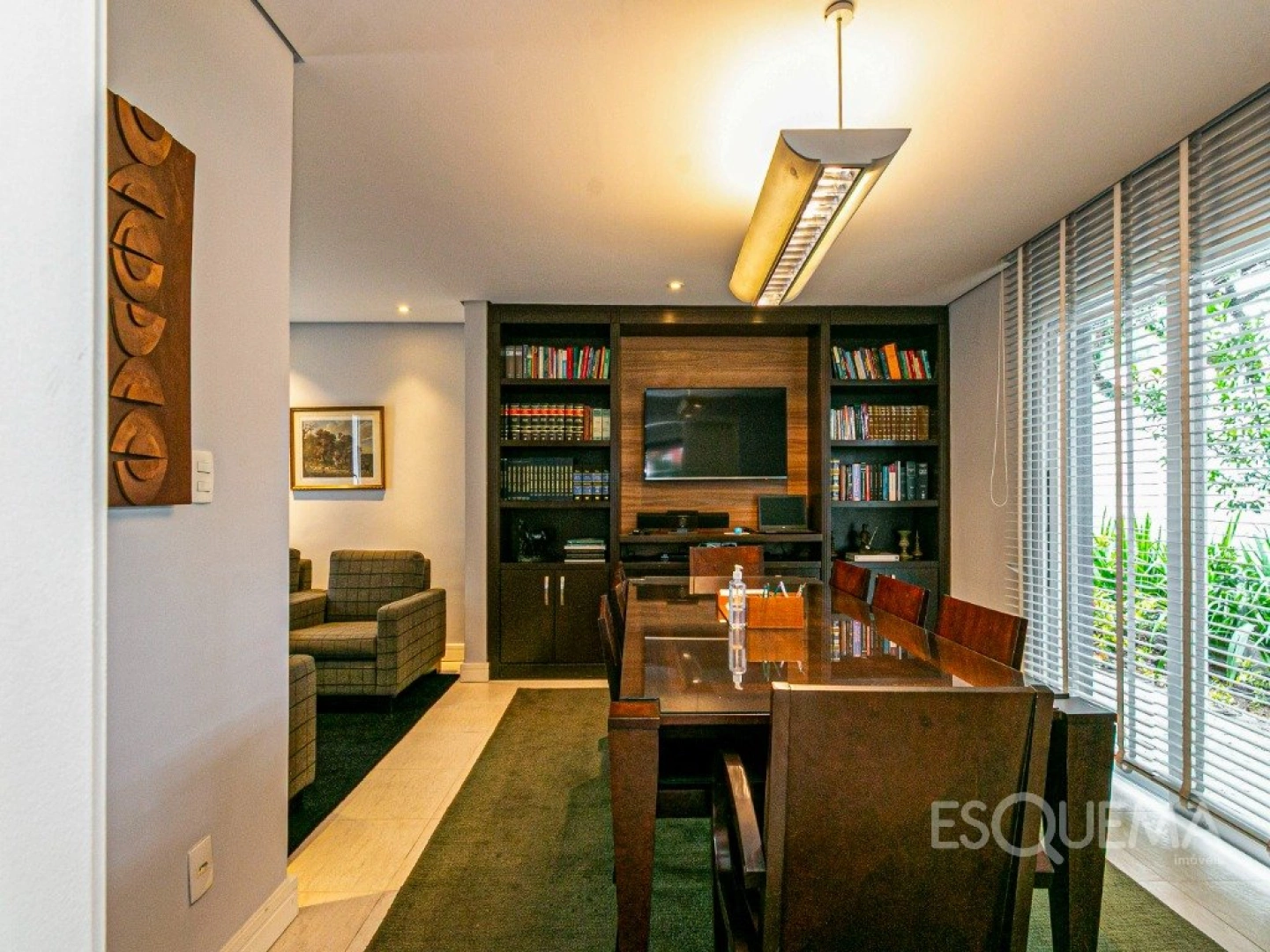 Casa Comercial com arquitetura moderna - Imagem 7