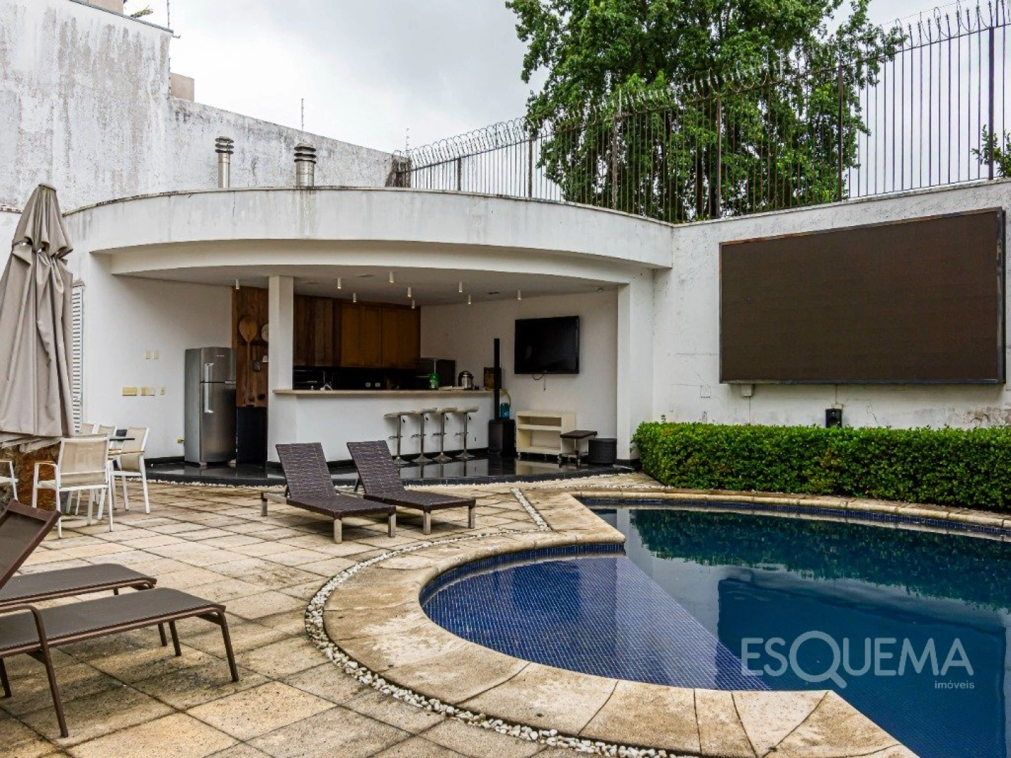 Casa ampla no Jardim Guedala - Imagem 10