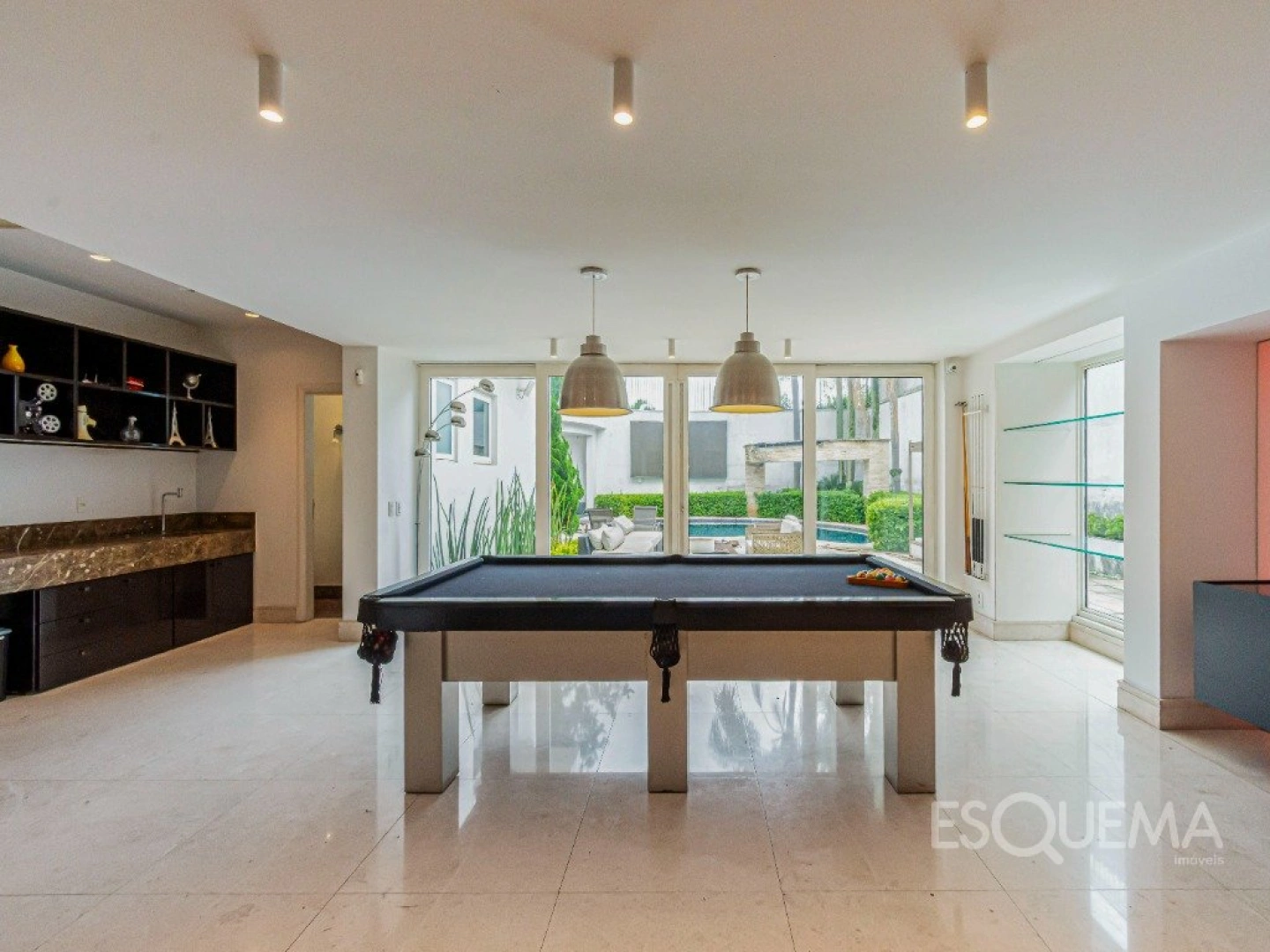 Casa ampla no Jardim Guedala - Imagem 13