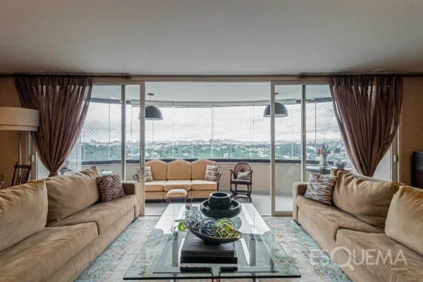 Apartamento com 3 suítes e ampla metragem no Real Parque