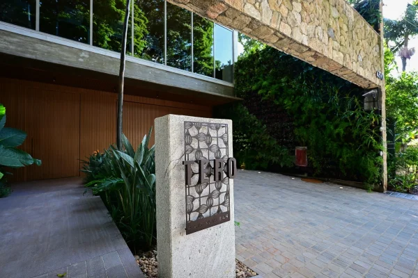 Casa em Condomínio em Jardim Guedala