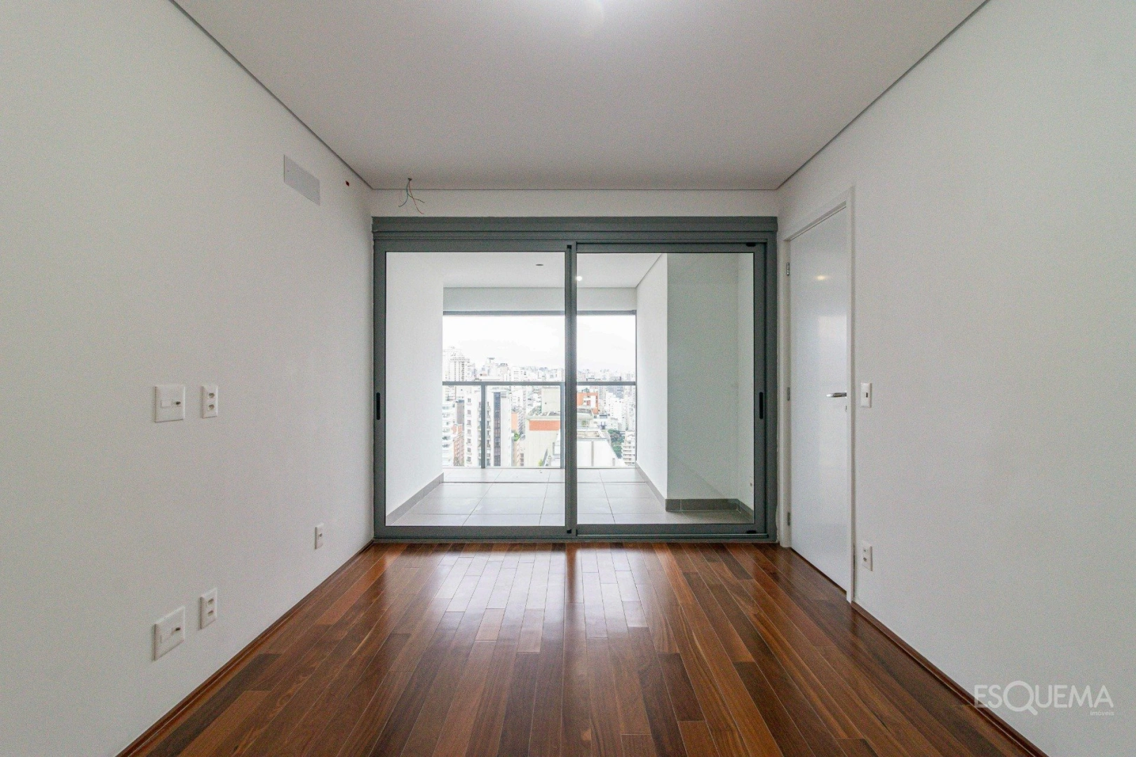 Apartamento com 2 suítes em edifício novo no Jardim América - Imagem 7