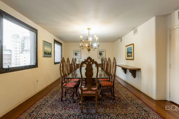 Apartamento com varanda próximo ao Parque do Povo