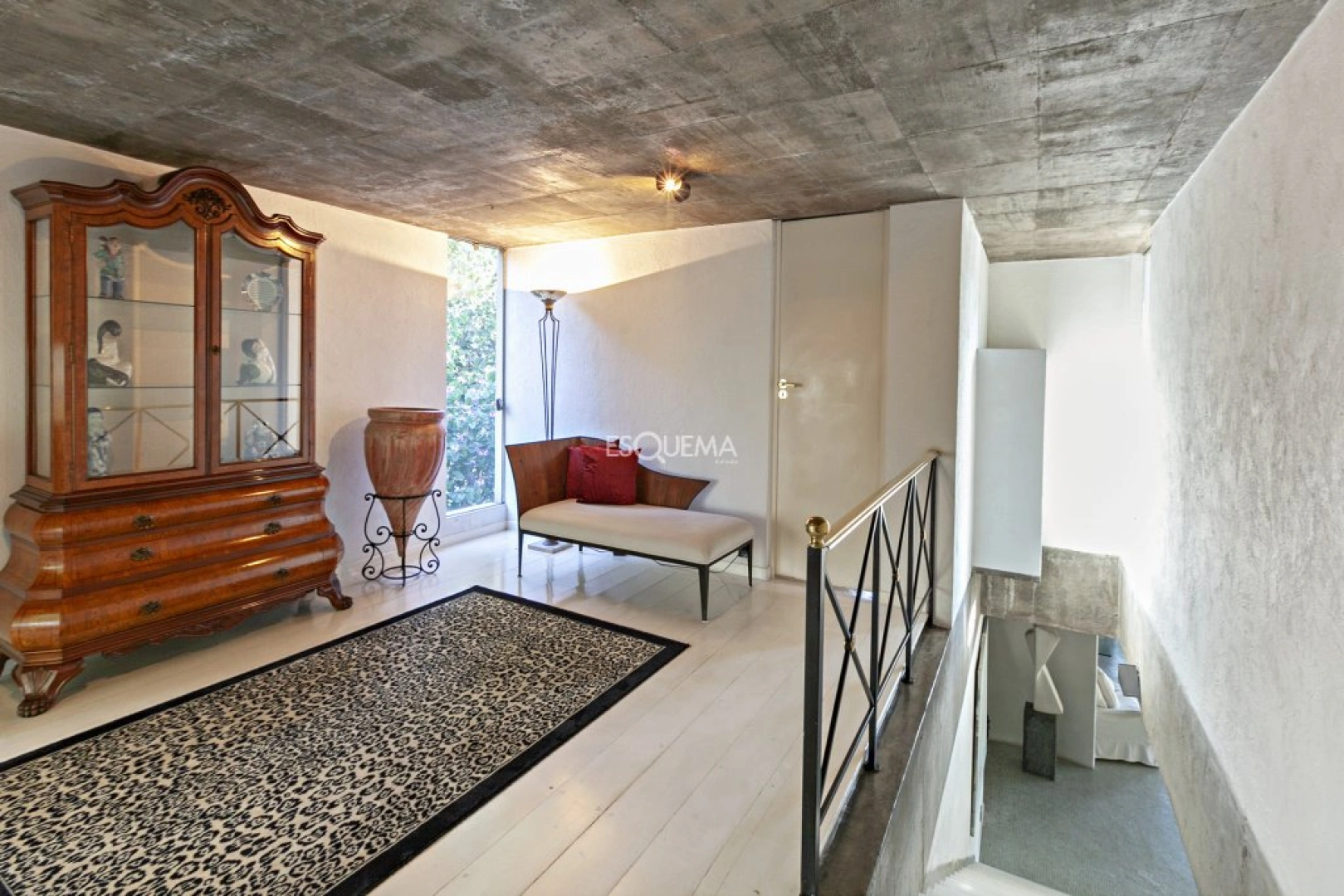 Casa em rua fechada com 2.000 m2 de terreno - Imagem 10