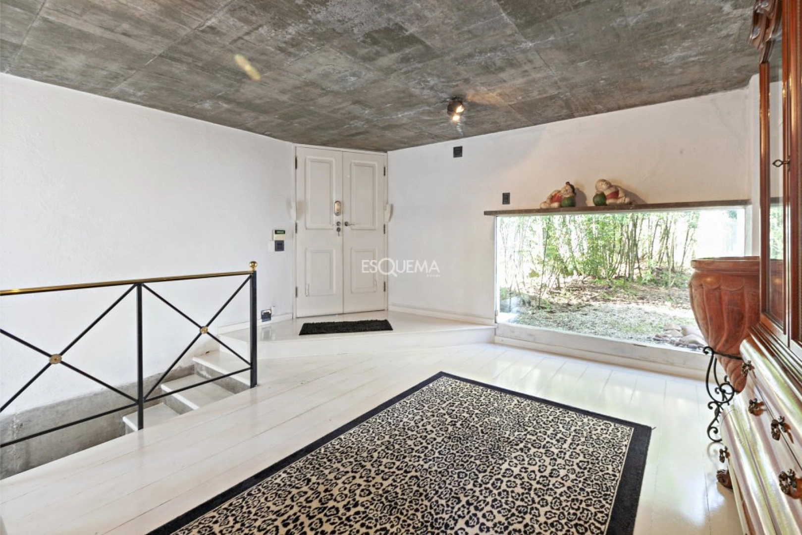 Casa em rua fechada com 2.000 m2 de terreno - Imagem 11
