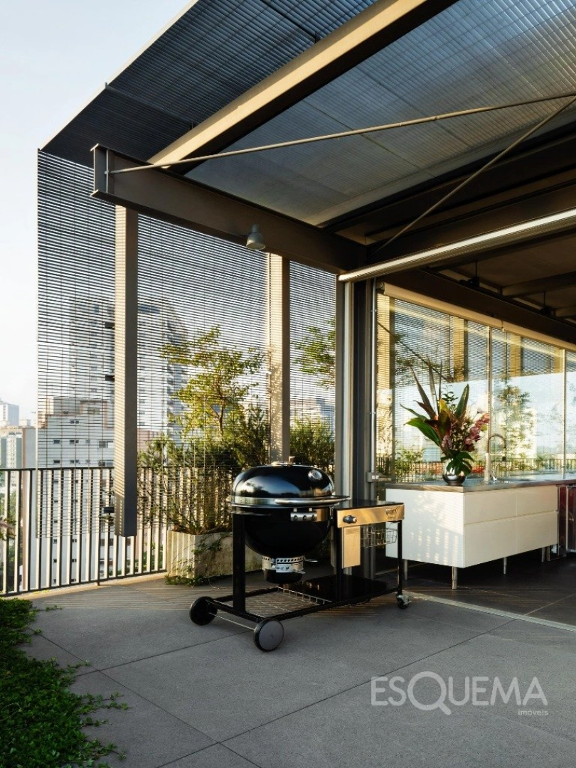 Cobertura com projeto de Isay Weinfeld e vista aberta - Imagem 9