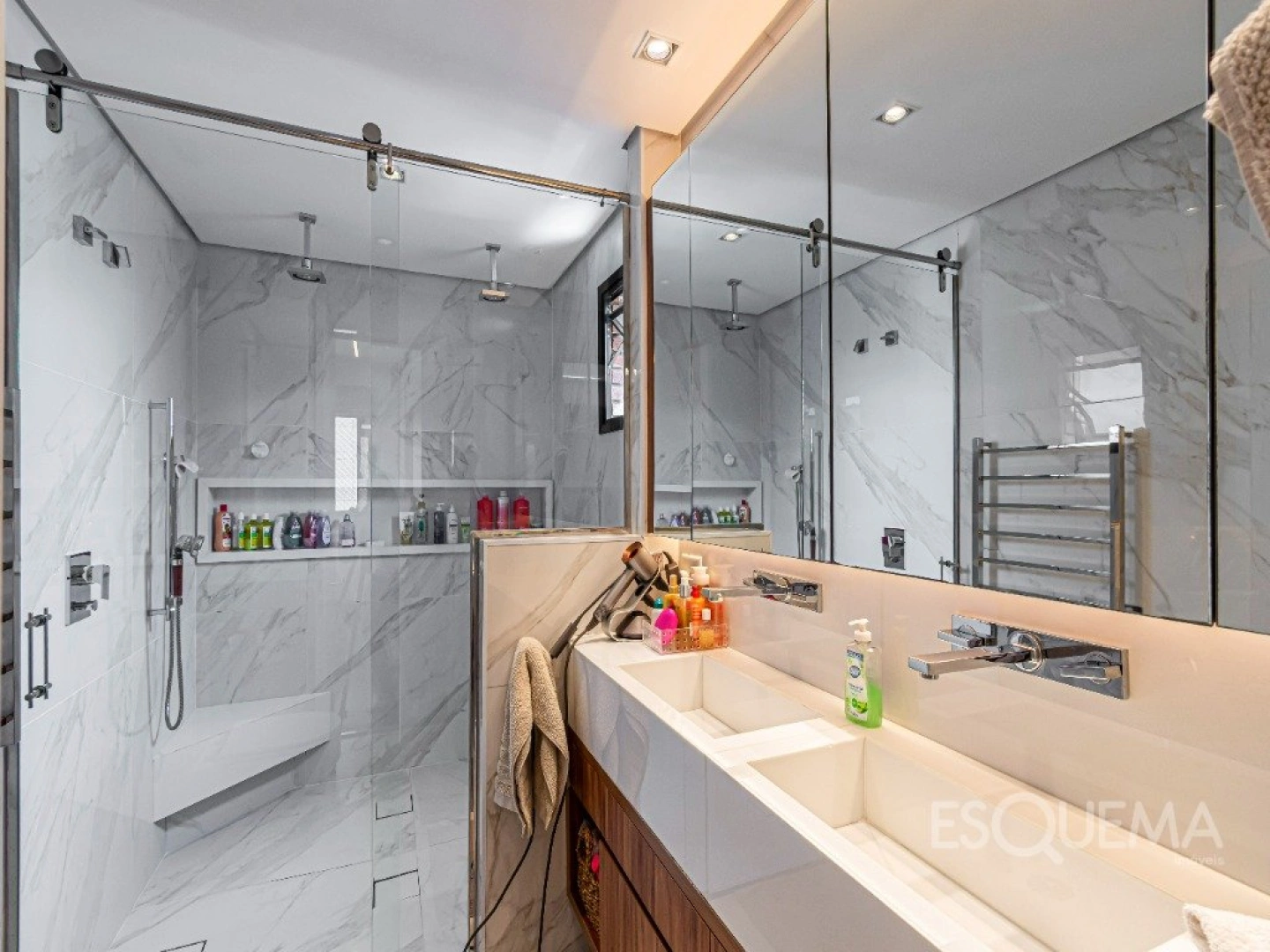 Apartamento com projeto exclusivo e automação completa ao lado da Escola Móbile em Moema - Imagem 12