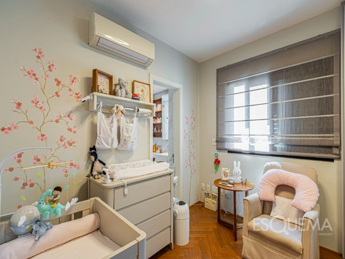 Apartamento com projeto exclusivo e automação completa ao lado da Escola Móbile em Moema - Imagem 13
