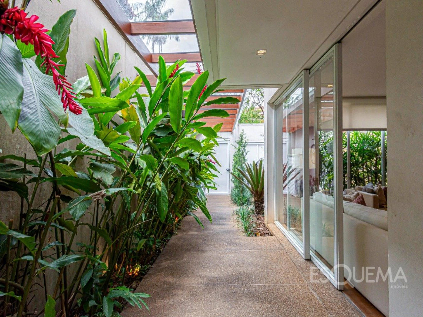 Casa com 3 suítes em rua tranquila próxima ao Clube Pinheiros - Imagem 15