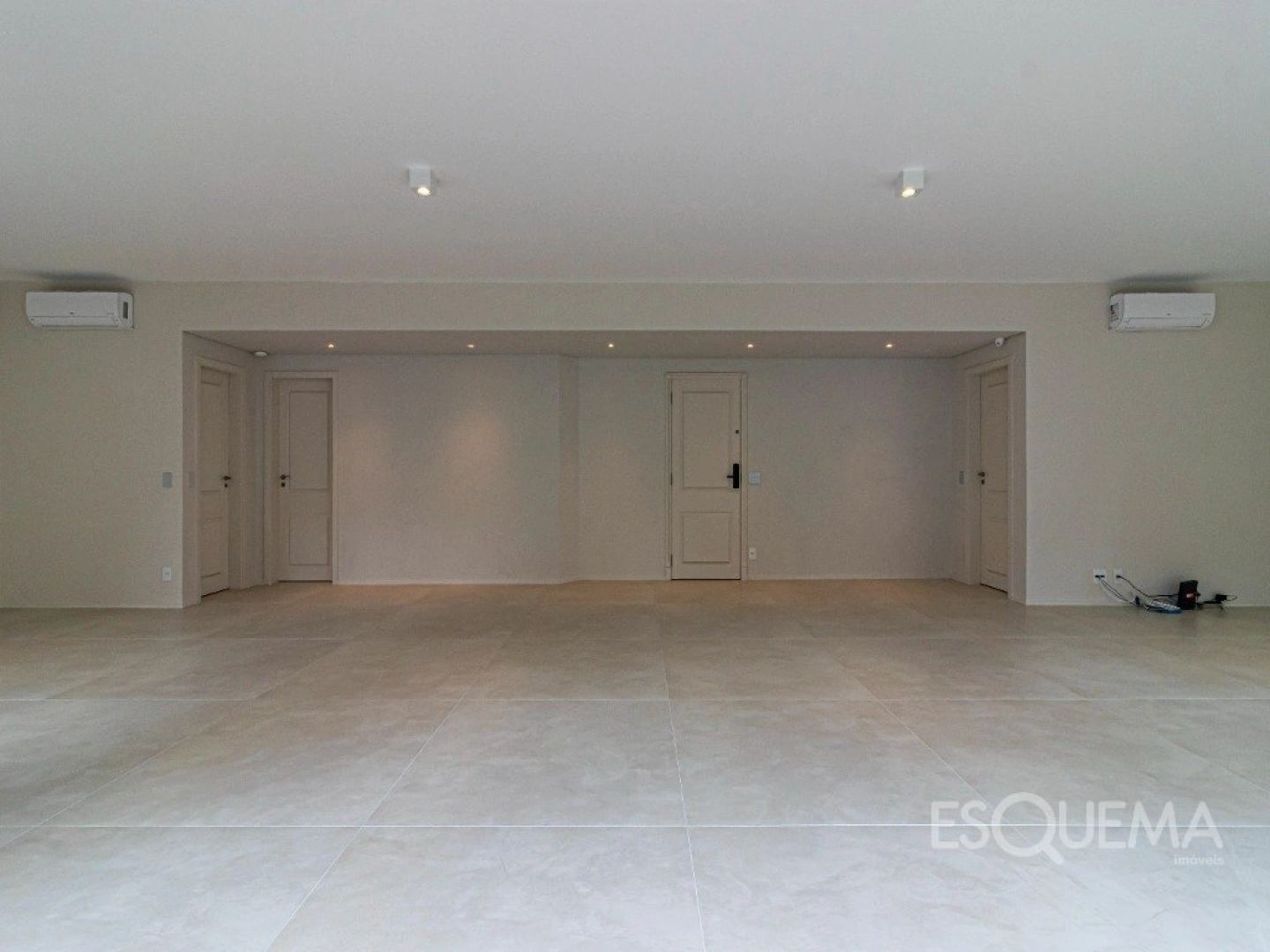 Apartamento reformado com vista para as copas das árvores em Moema Pássaros - Imagem 5