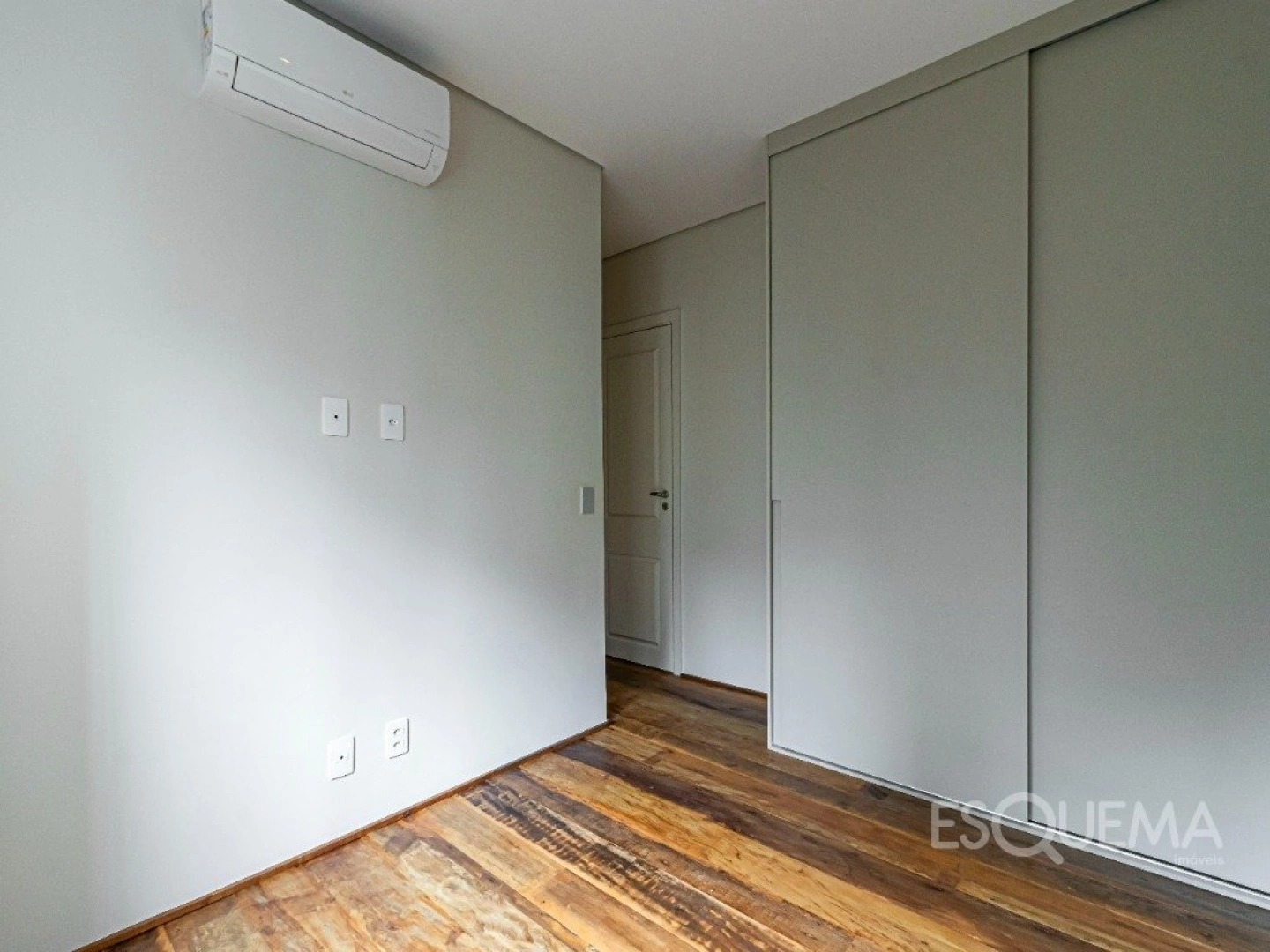 Apartamento reformado com vista para as copas das árvores em Moema Pássaros - Imagem 8