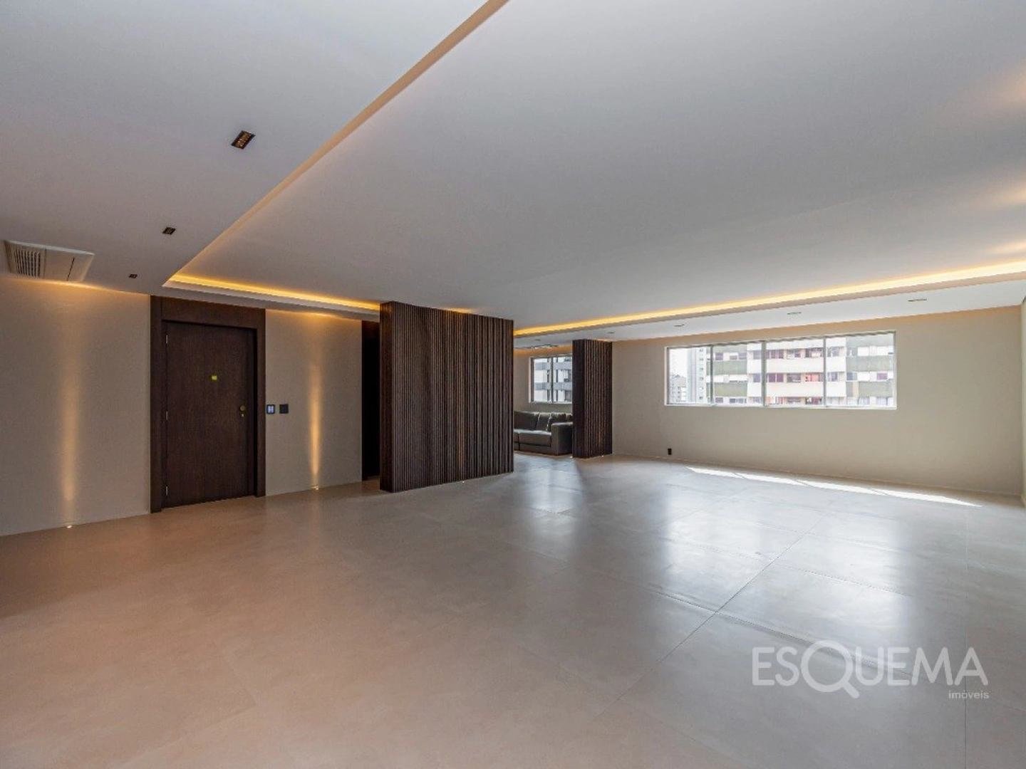 Apartamento reformado a poucos passos do Parque do Povo - Imagem 1
