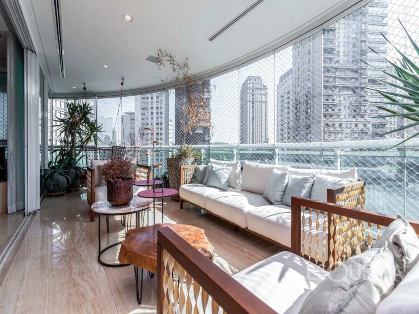 Apartamento com projeto de Carina Korman no Itaim Bibi - Imagem 13