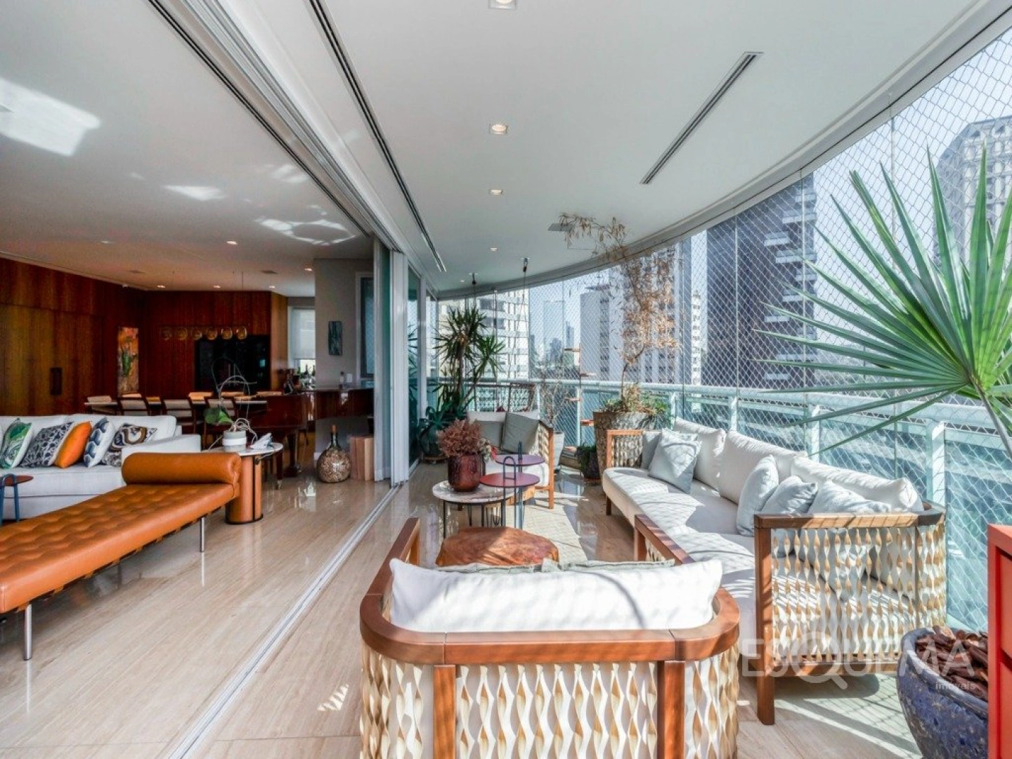 Apartamento com projeto de Carina Korman no Itaim Bibi - Imagem 15