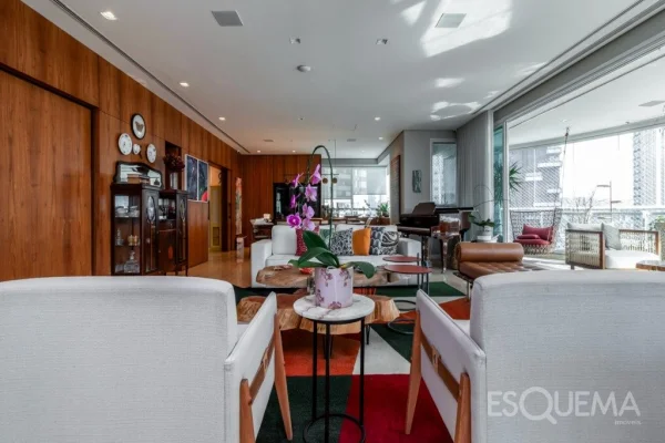 Apartamento com projeto de Carina Korman no Itaim Bibi