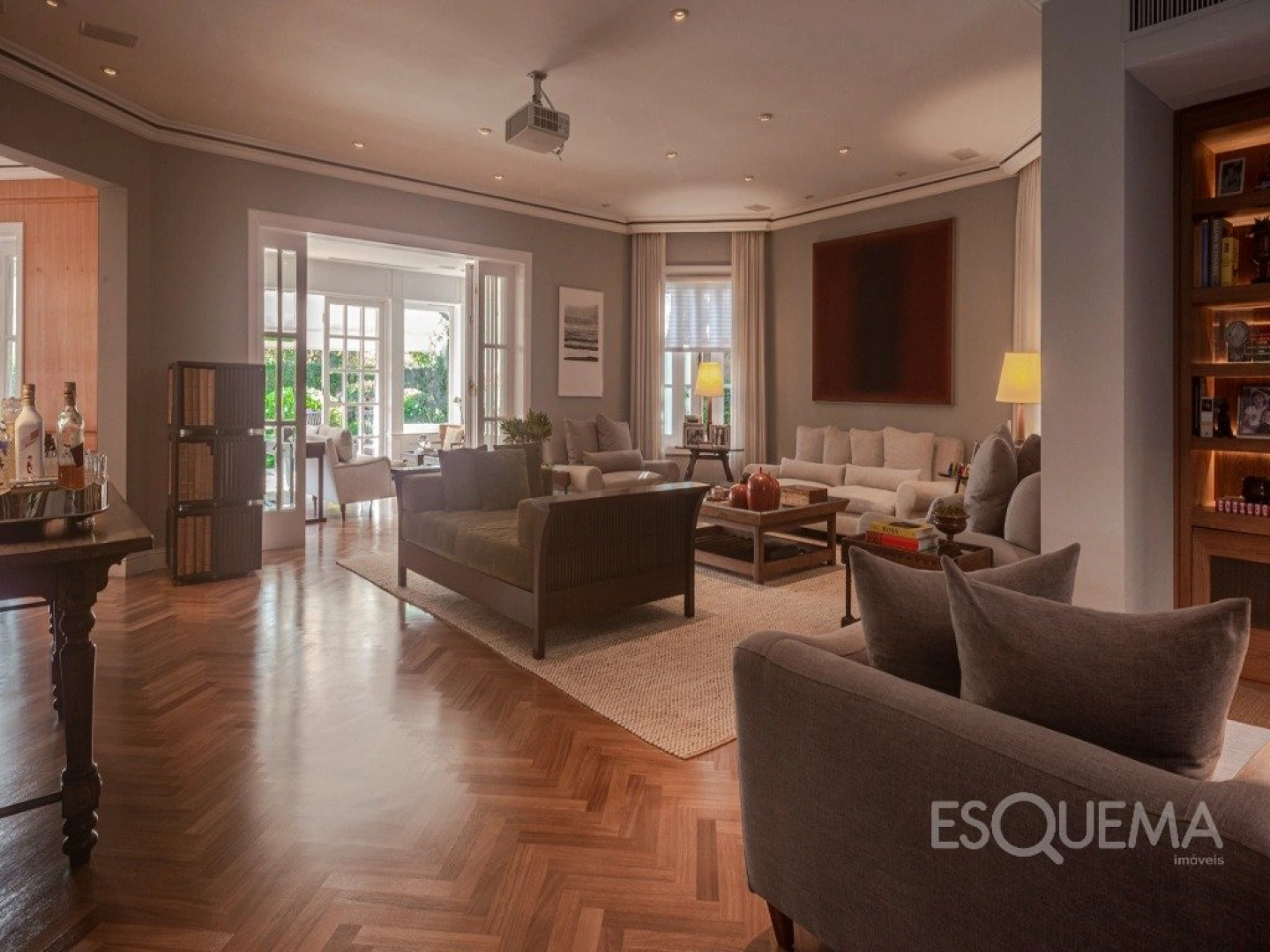 Casa com projeto de Marcos Tomanik, no Jardim Guedala - Imagem 5