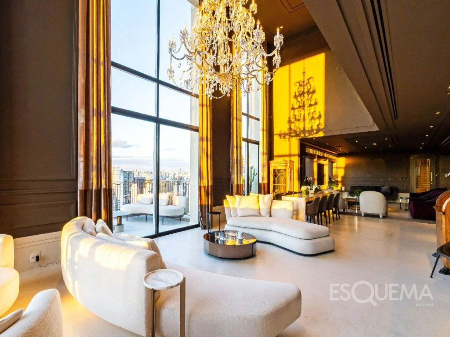 Cobertura Triplex no Itaim Bibi com 914m² de puro refinamento - Imagem 10