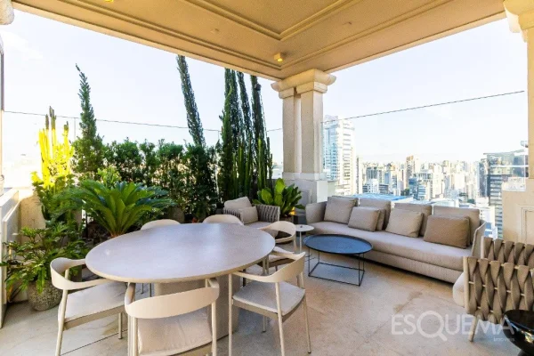 Cobertura Triplex no Itaim Bibi com 914m² de puro refinamento