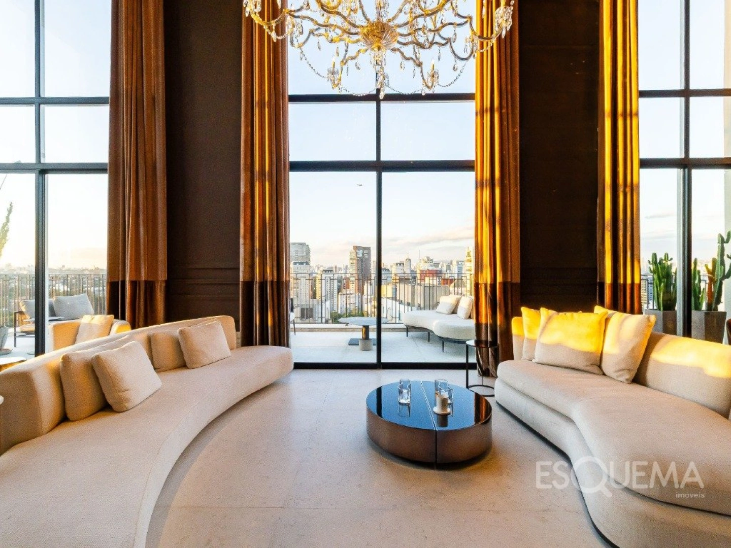 Cobertura Triplex no Itaim Bibi com 914m² de puro refinamento - Imagem 9