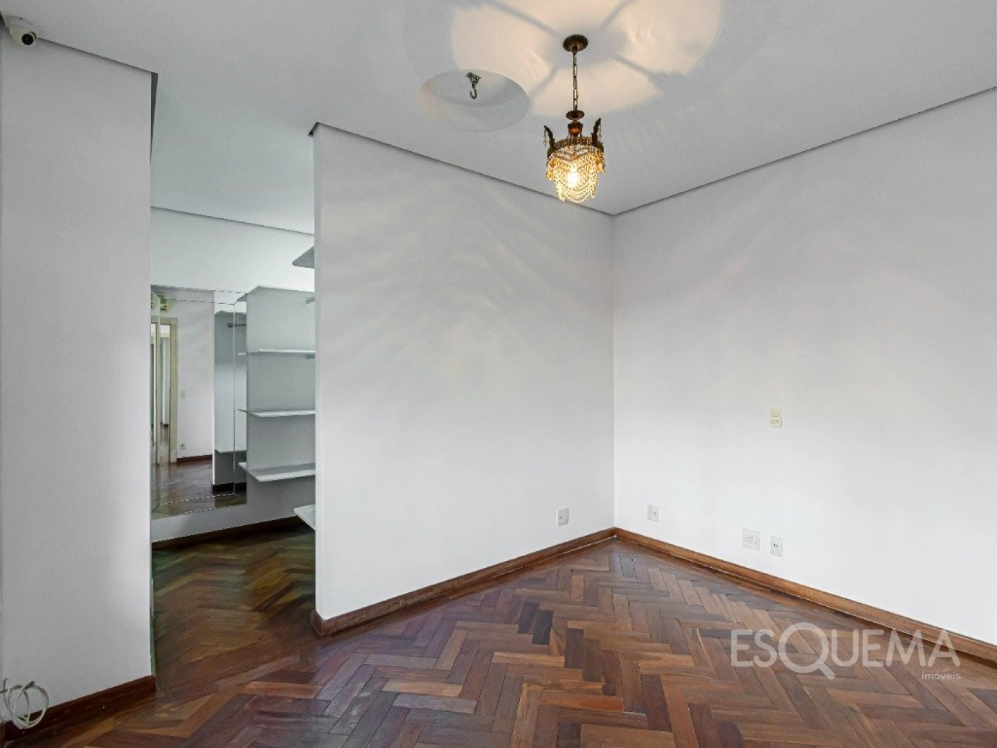 Casa com ambientes integrados próxima à Avenida Faria Lima no Jardim Europa - Imagem 12