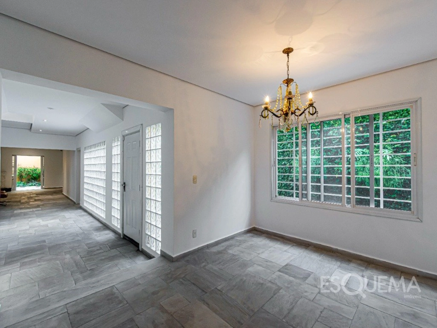 Casa com ambientes integrados próxima à Avenida Faria Lima no Jardim Europa - Imagem 5