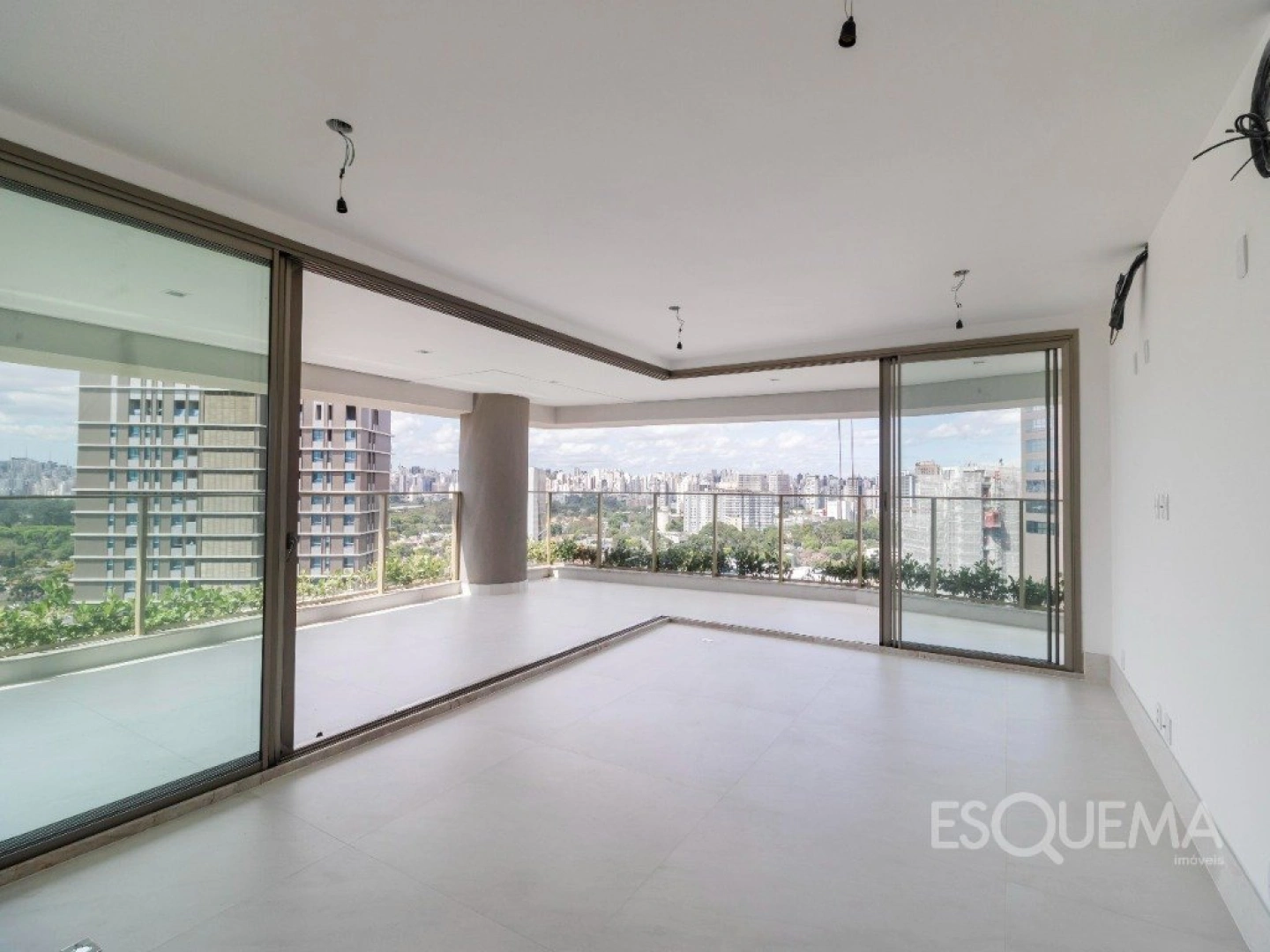 Apartamento de 222 m² no Villa Versace em Moema - Imagem 2