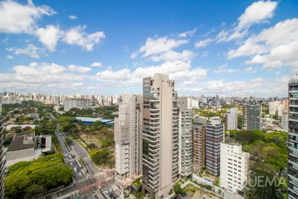 Apartamento de 222 m² no Villa Versace em Moema