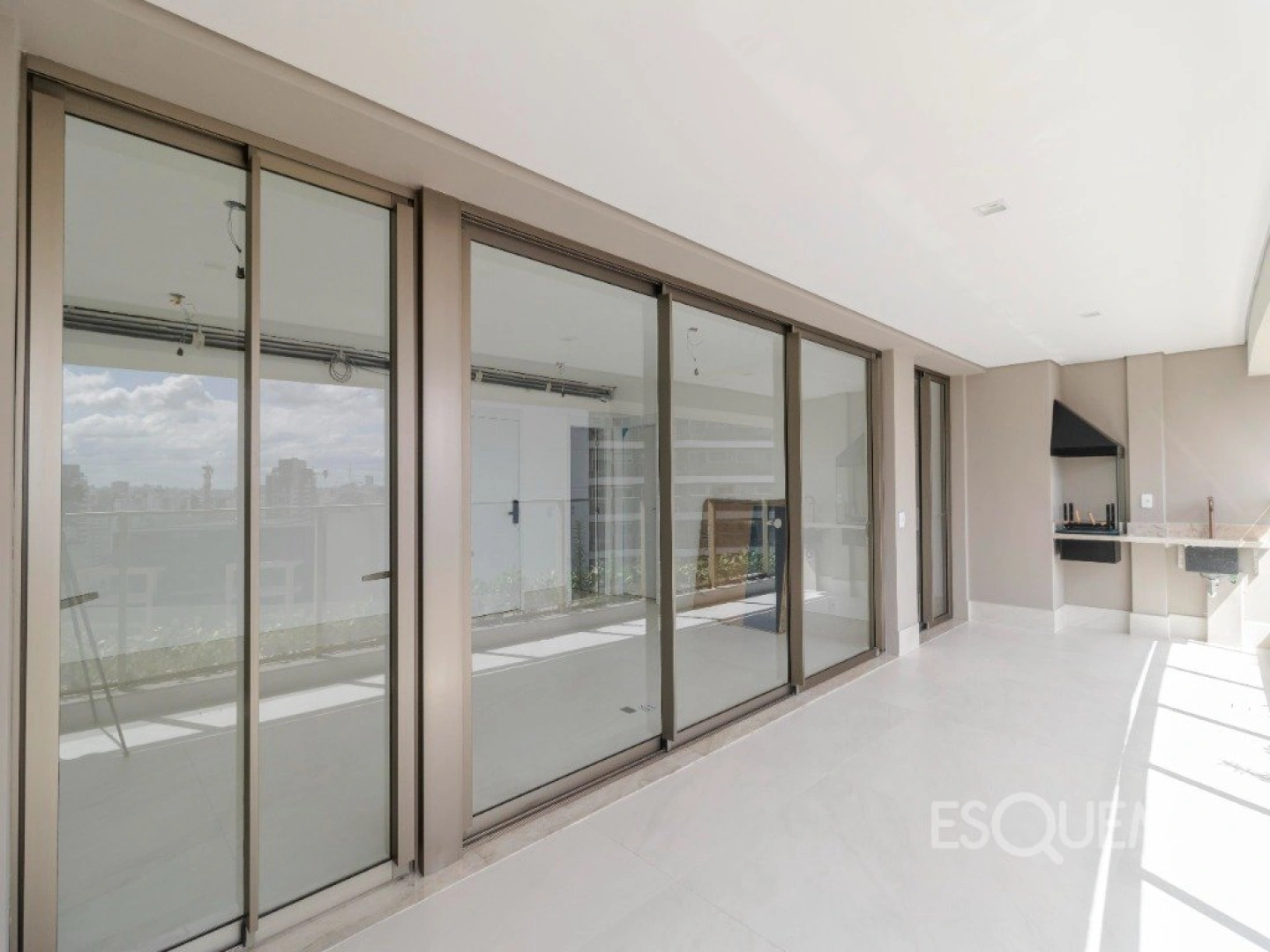 Apartamento de 150 m² no Condomínio Villa Versace em Moema - Imagem 3