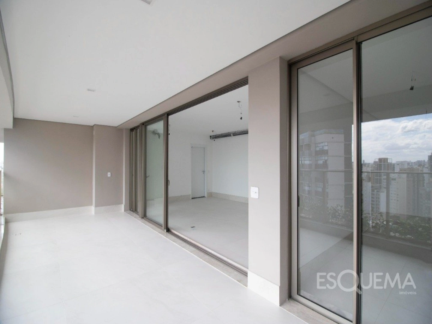Apartamento de 150 m² no Condomínio Villa Versace em Moema - Imagem 6
