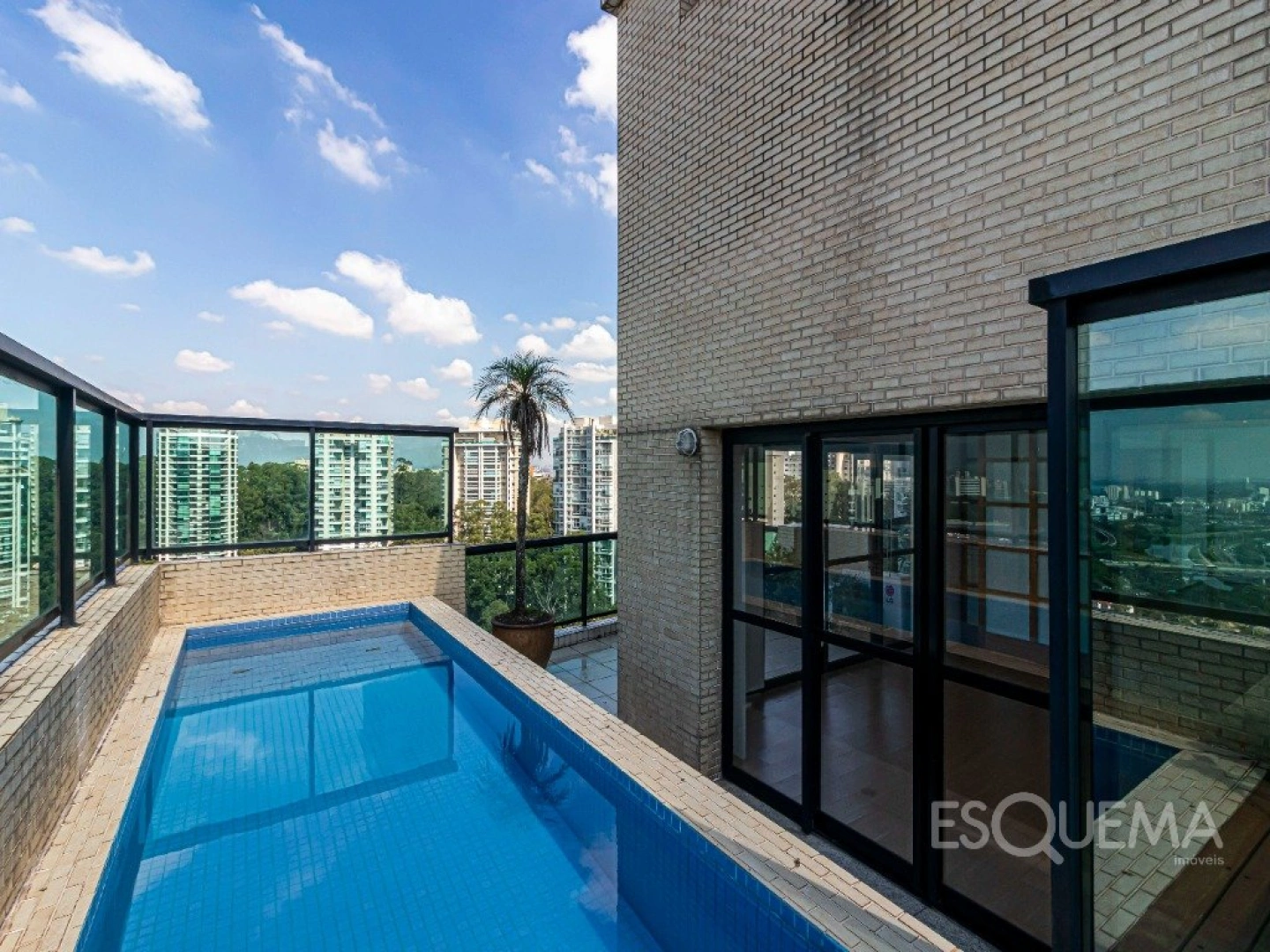 Cobertura duplex com vista panorâmica no Villagio Panamby - Imagem 1
