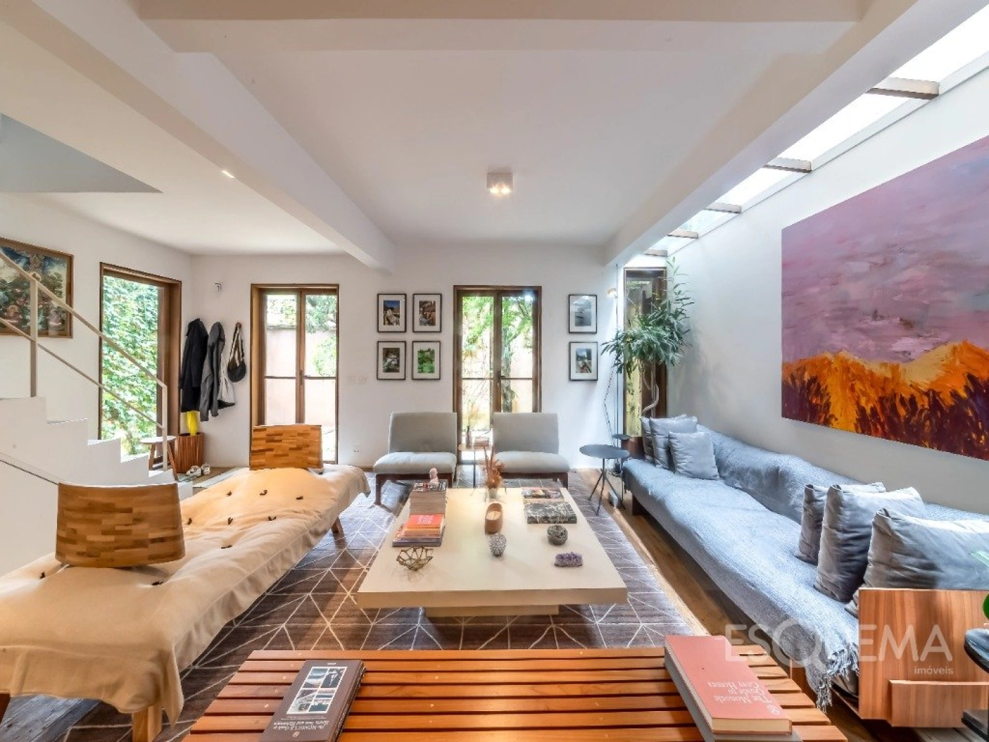 Casa de vila reformada com jardim e solarium em rua tranquila - Imagem 4
