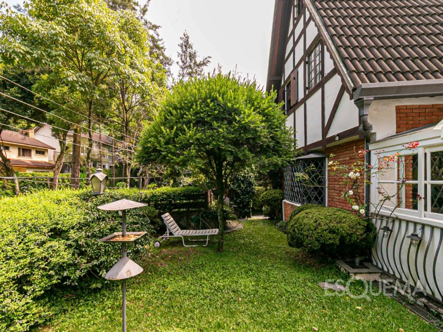 Casa em estilo europeu em rua fechada na Cidade Jardim - Imagem 10